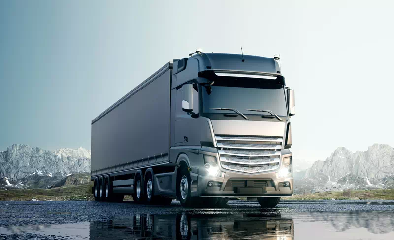Camion-rimorchio-per-il-trasporto-di-carichi-merci-non-refrigerate-in-Italia-e-in-Europa Camion rimorchio per il trasporto di carichi merci non refrigerate in Italia e in Europa